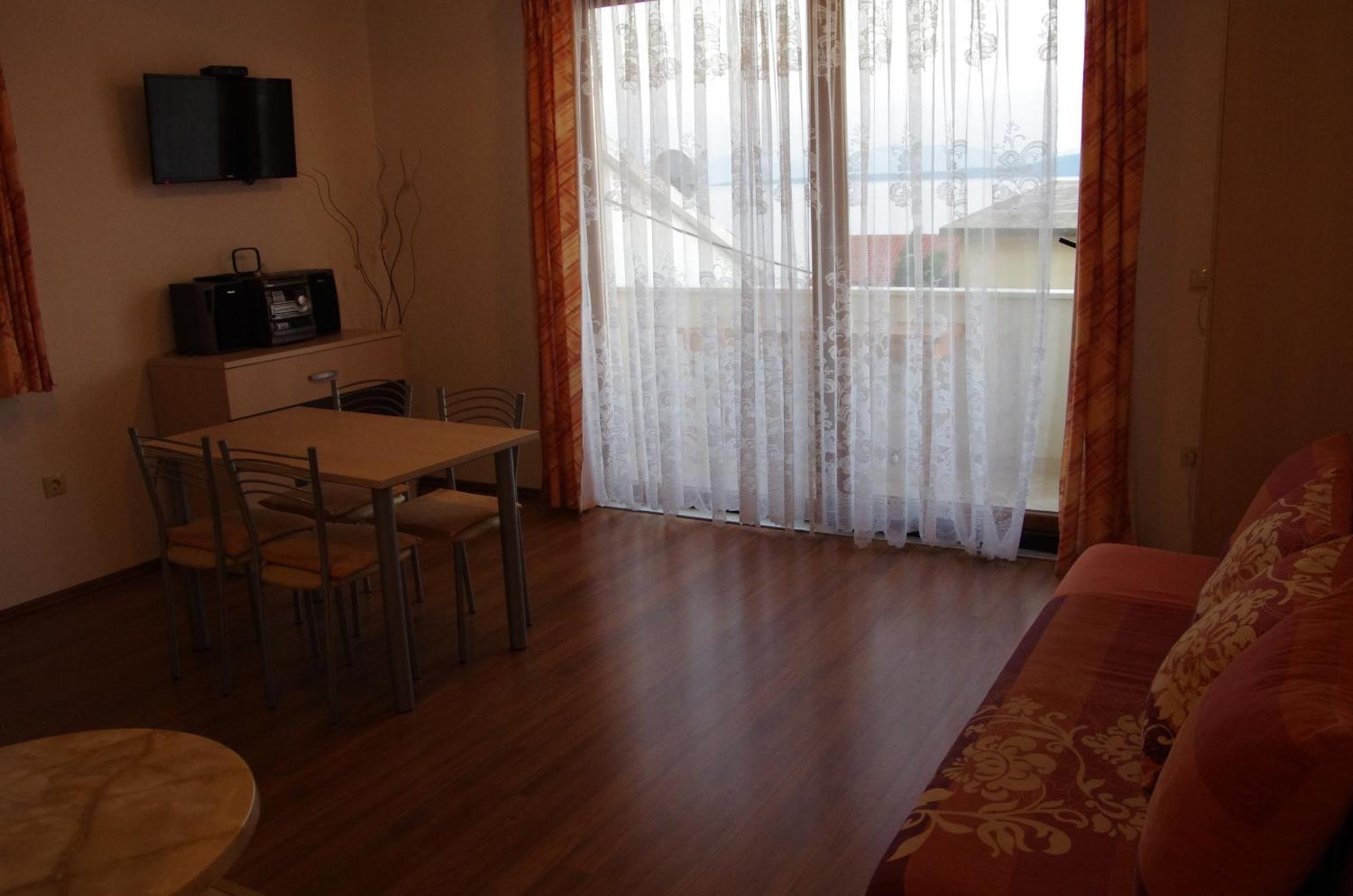 Apartments With A Parking Space Igrane, Makarska - 13535 Zimmer foto